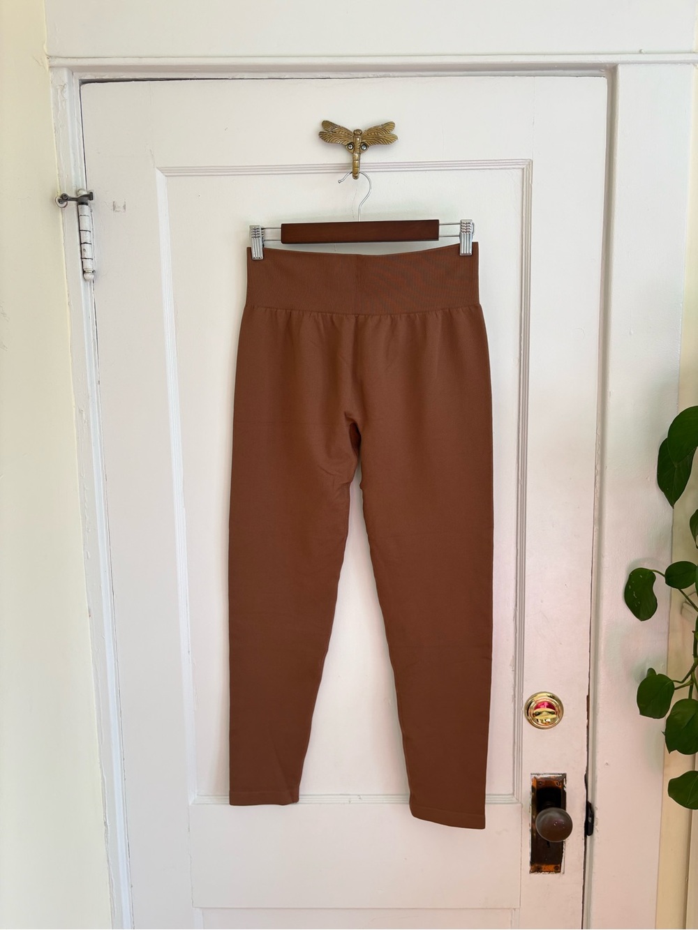 OQQ Ribbed Seamless High Waist Leggings in Brown XL